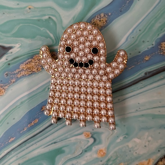 New Cute Pearly Spooky Halloween Ghost Brooch Pin/Fashion Jewellery👻🎃 - Picture 2 of 6